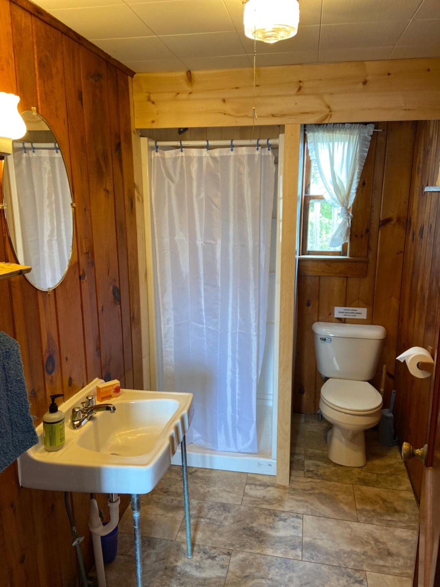 Spinneys Guesthouse & Beach Cottages Phippsburg ภายนอก รูปภาพ