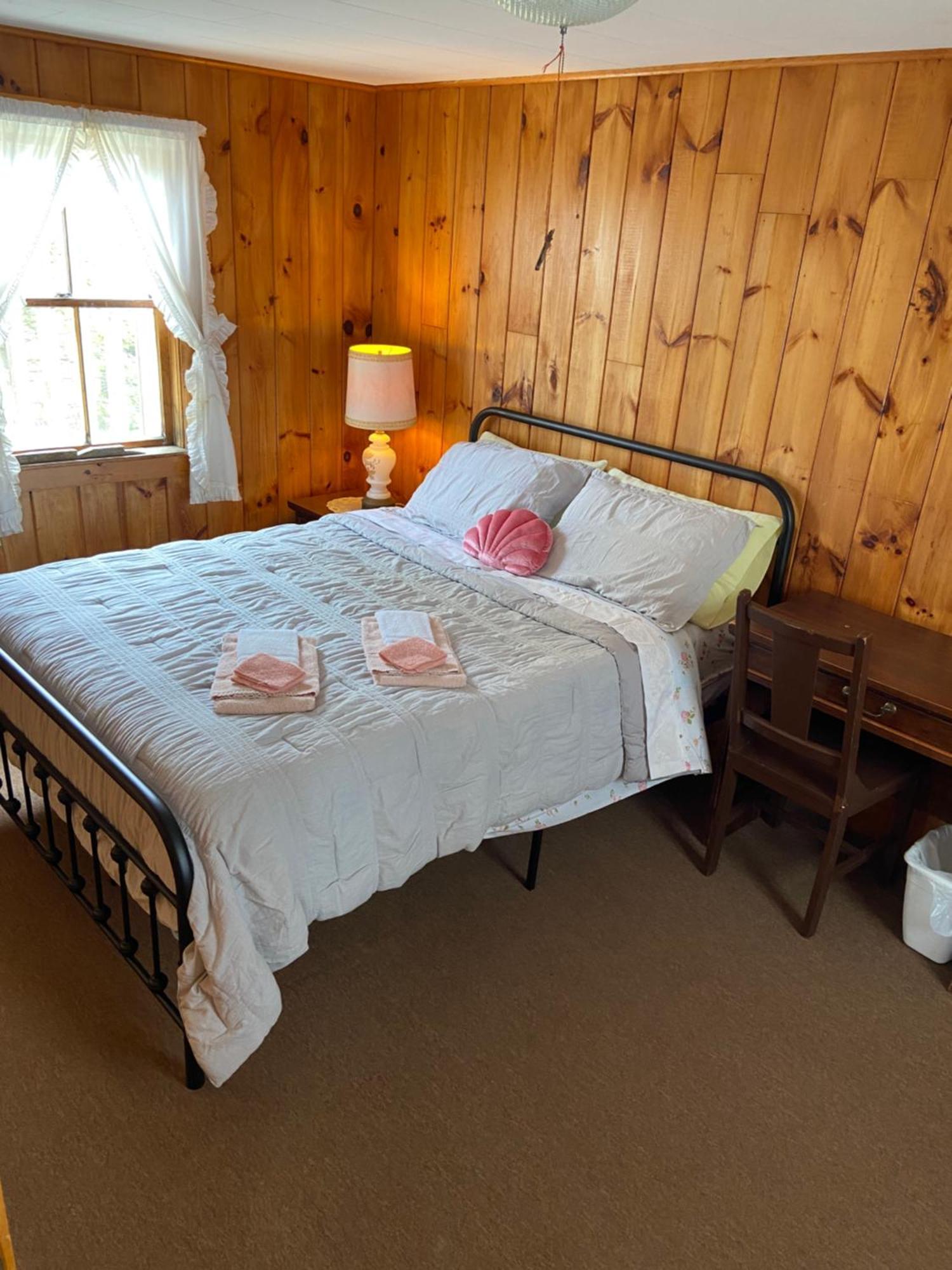 Spinneys Guesthouse & Beach Cottages Phippsburg ภายนอก รูปภาพ